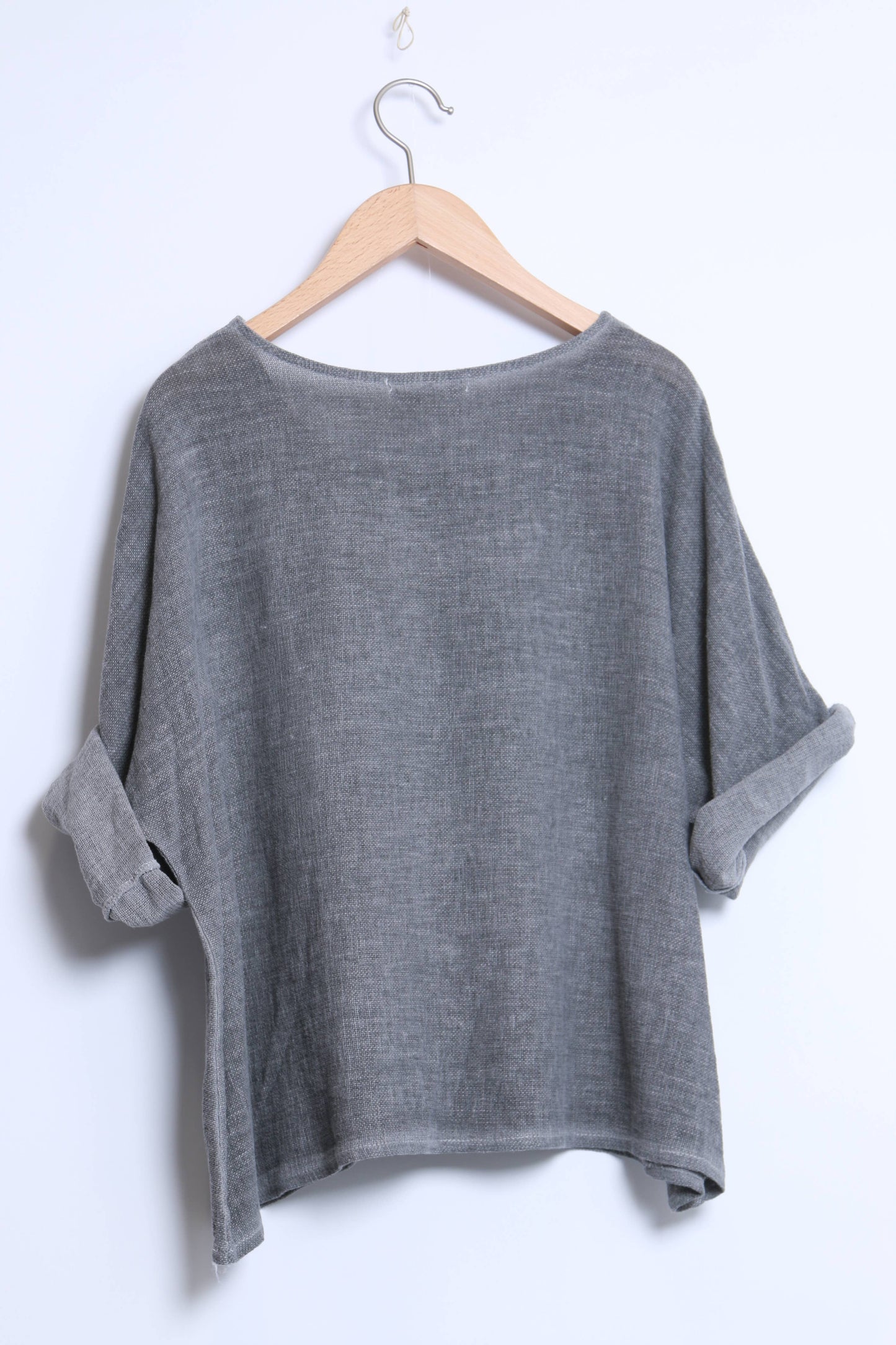 Linen cotton top with a side pocket
