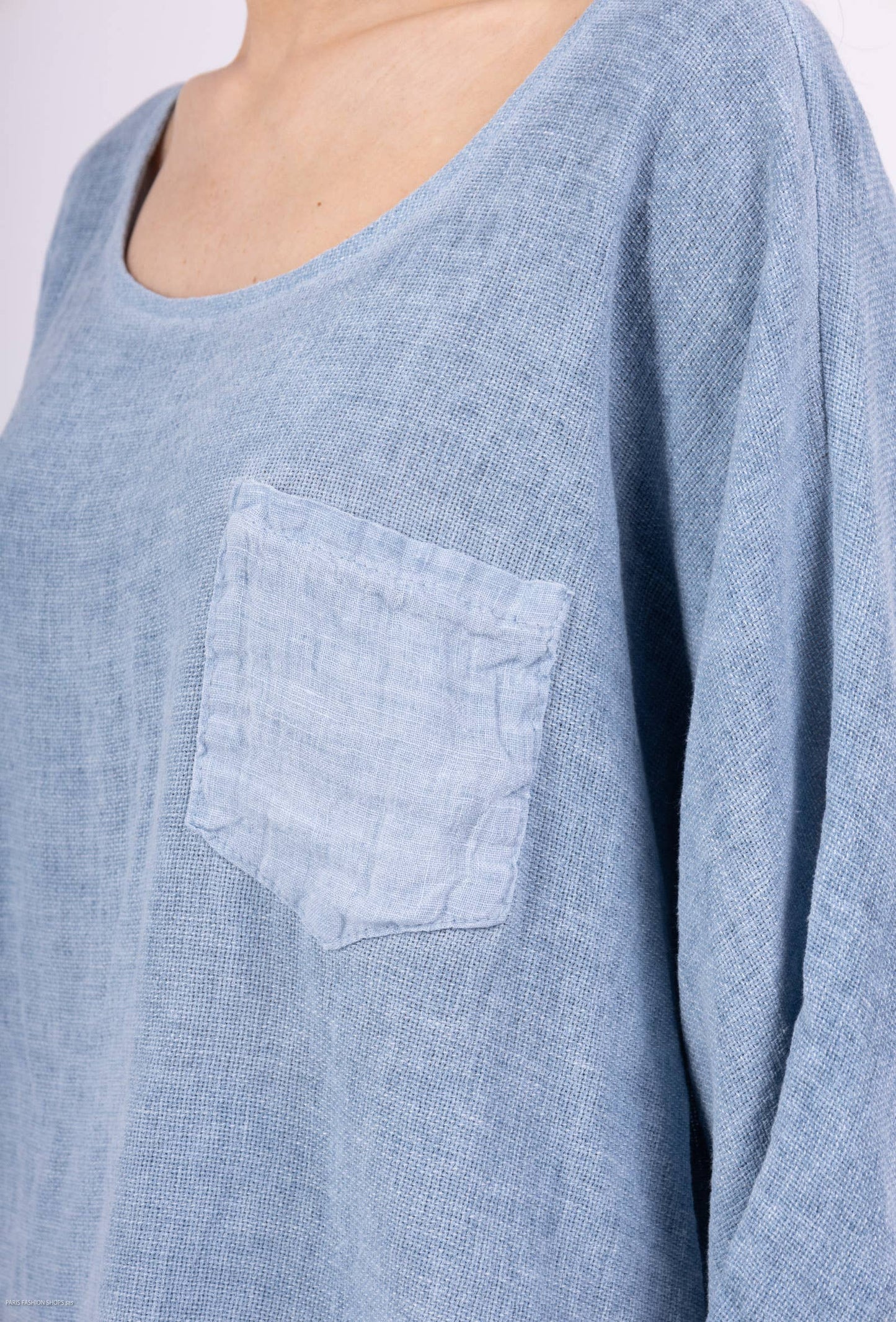Linen cotton top with a side pocket