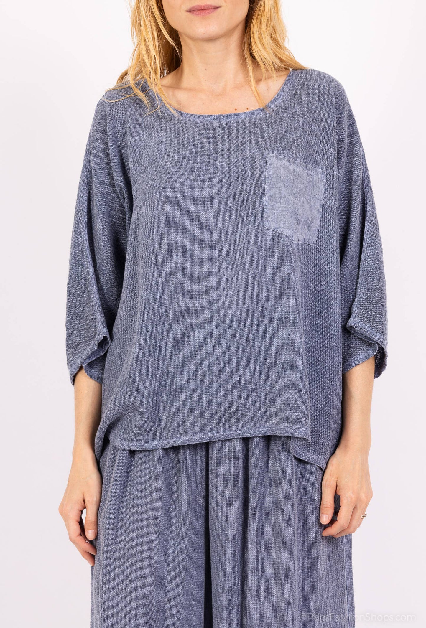 Linen cotton top with a side pocket