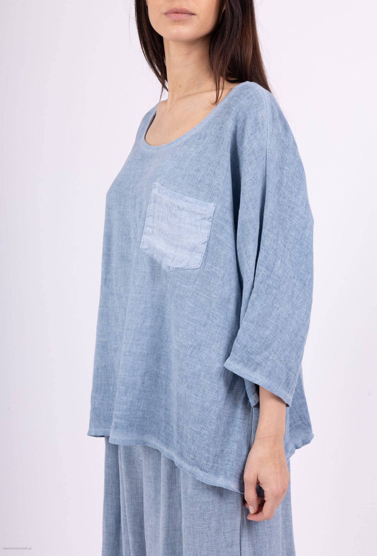 Linen cotton top with a side pocket