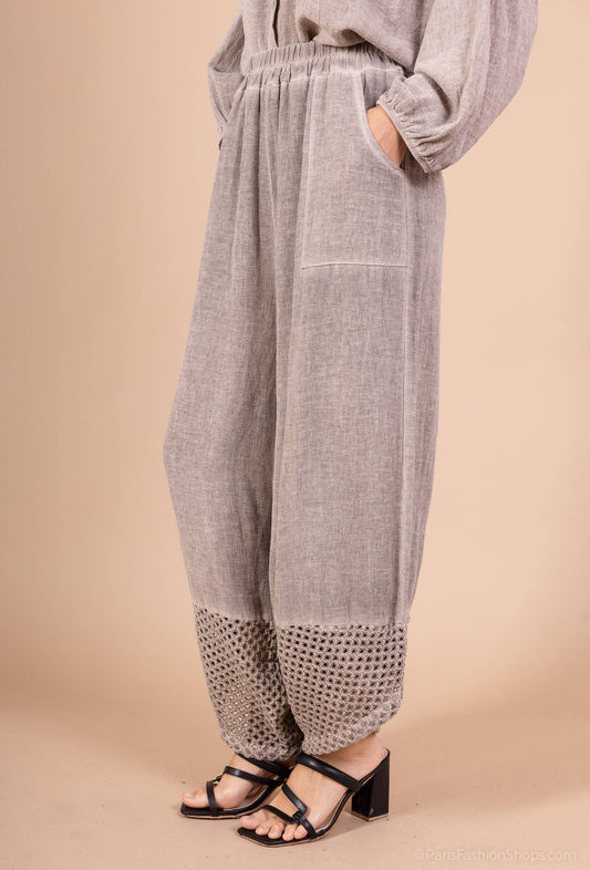 Mesh-bottom pants in cotton linen